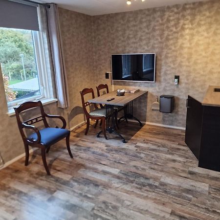 Bed & Budget Mackenzieplaats Wilp Exterior foto