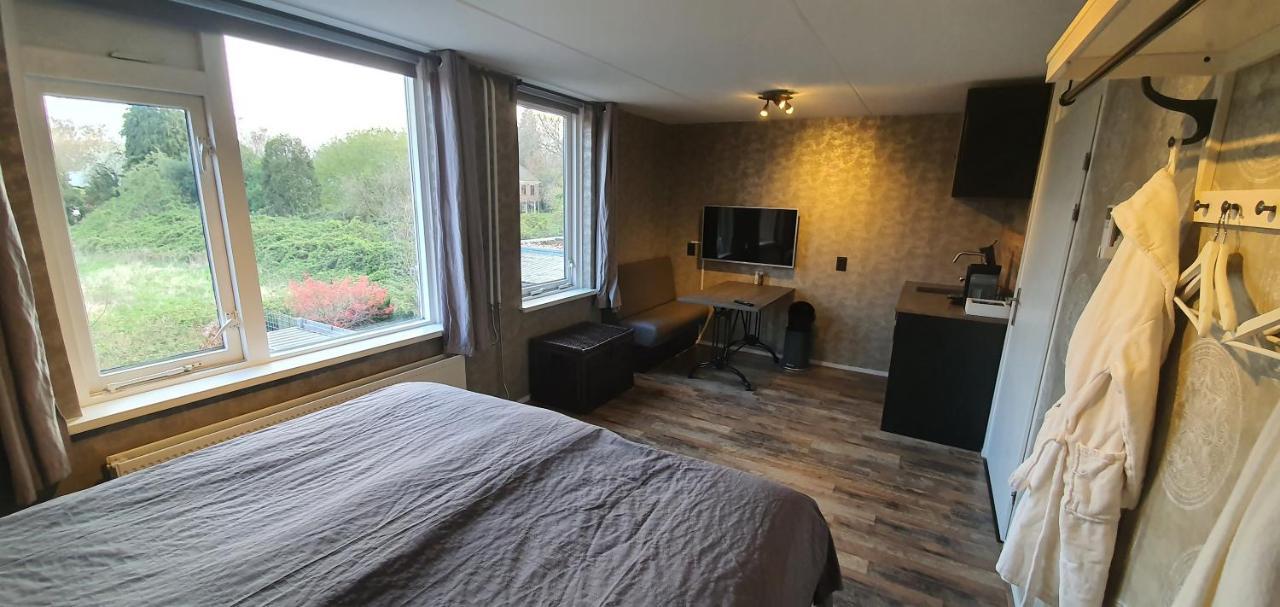 Bed & Budget Mackenzieplaats Wilp Exterior foto
