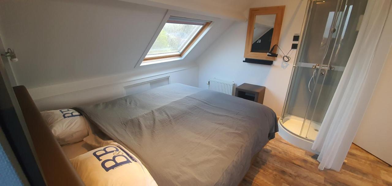 Bed & Budget Mackenzieplaats Wilp Exterior foto