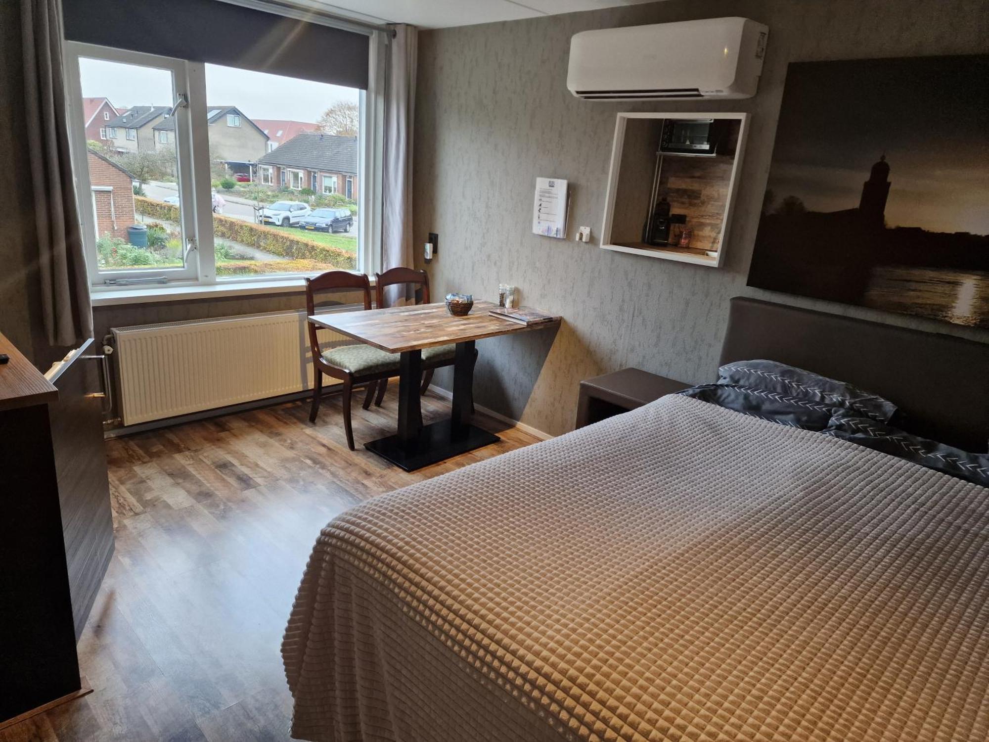 Bed & Budget Mackenzieplaats Wilp Exterior foto